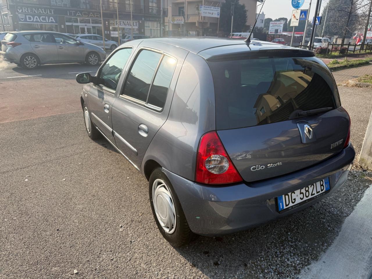 Renault Clio Storia 1.2 5 porte Dynamique