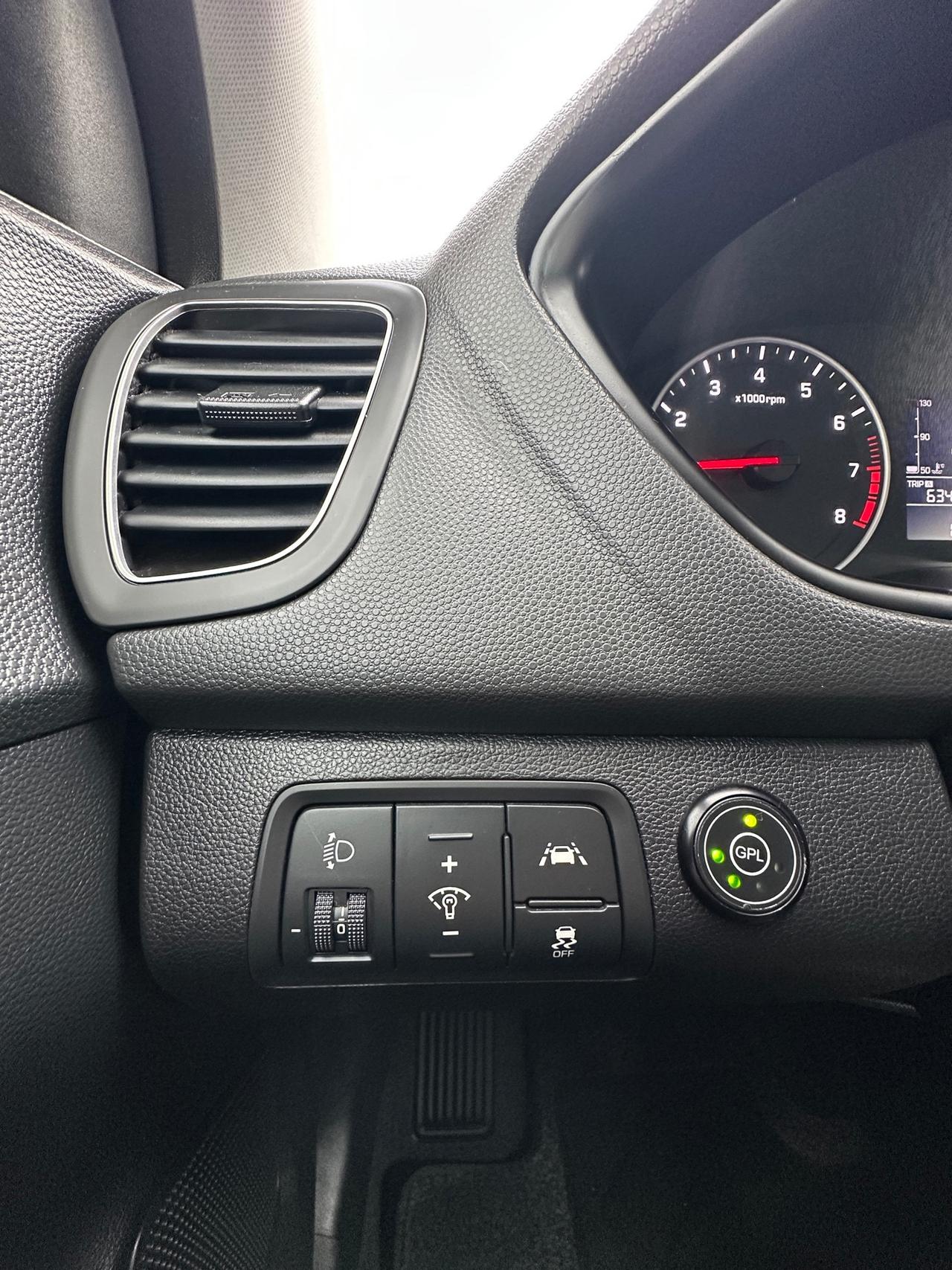 Hyundai i20 1.2 5 porte Econext Connectline - 2020