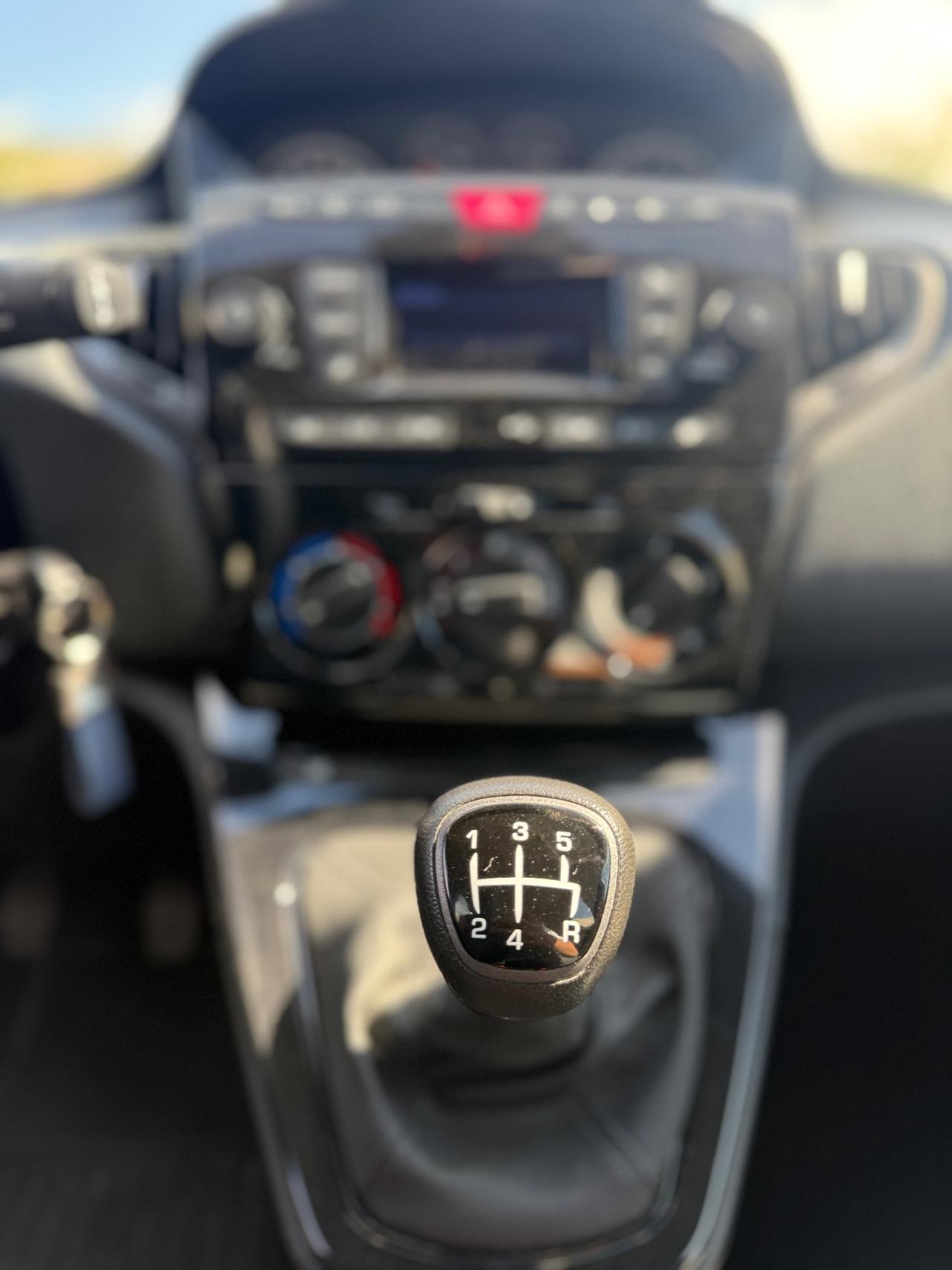 Lancia Ypsilon 0.9 TwinAir 5 porte Metano Ecochic Gold