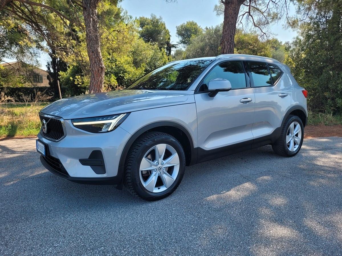 Volvo XC40 B3 automatico Core