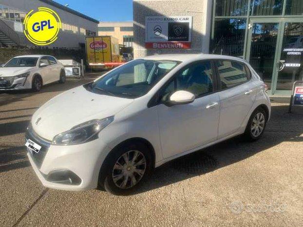 Peugeot 208 Active PureTech 82 GPL