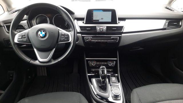 BMW 218 i Active Tourer Advantage Aut.