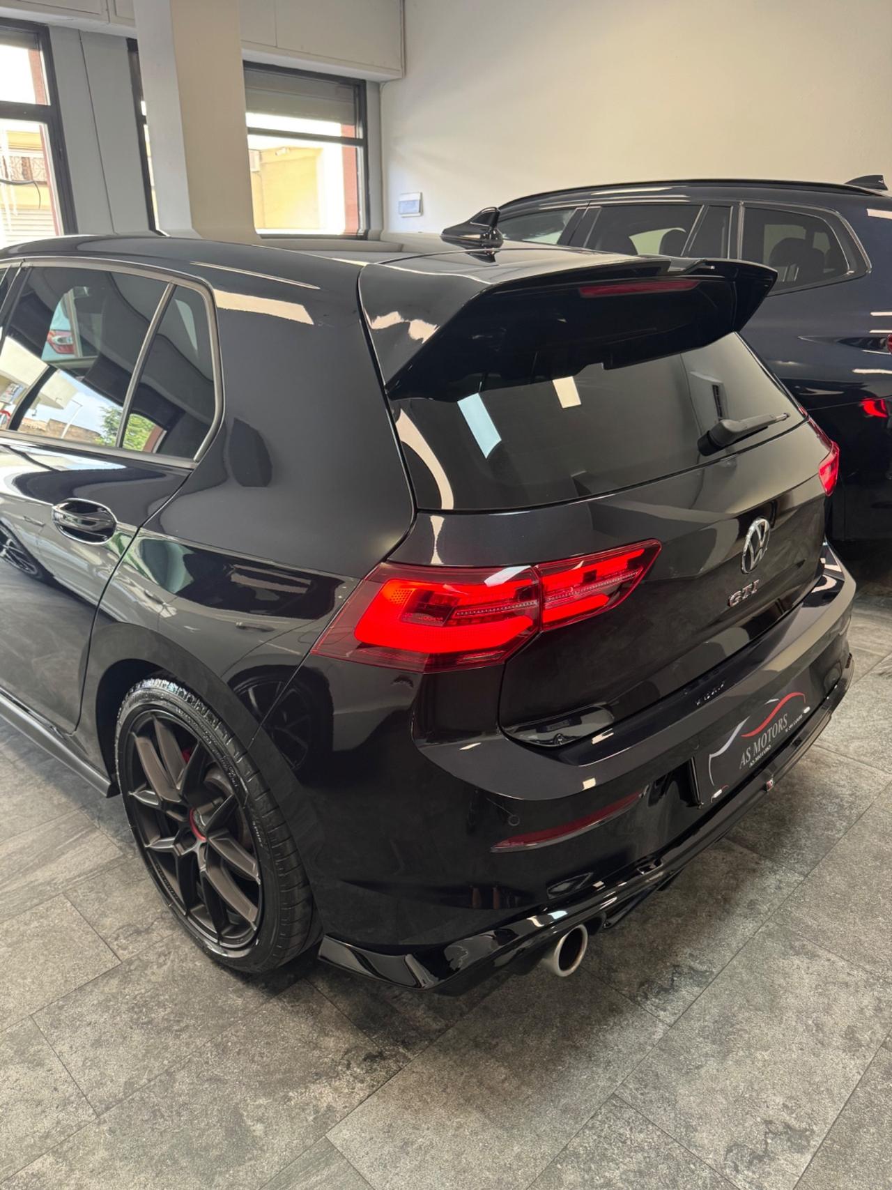 VW GOLF 8 GTI 2.0 TSI 245 CV FINANZIABILE