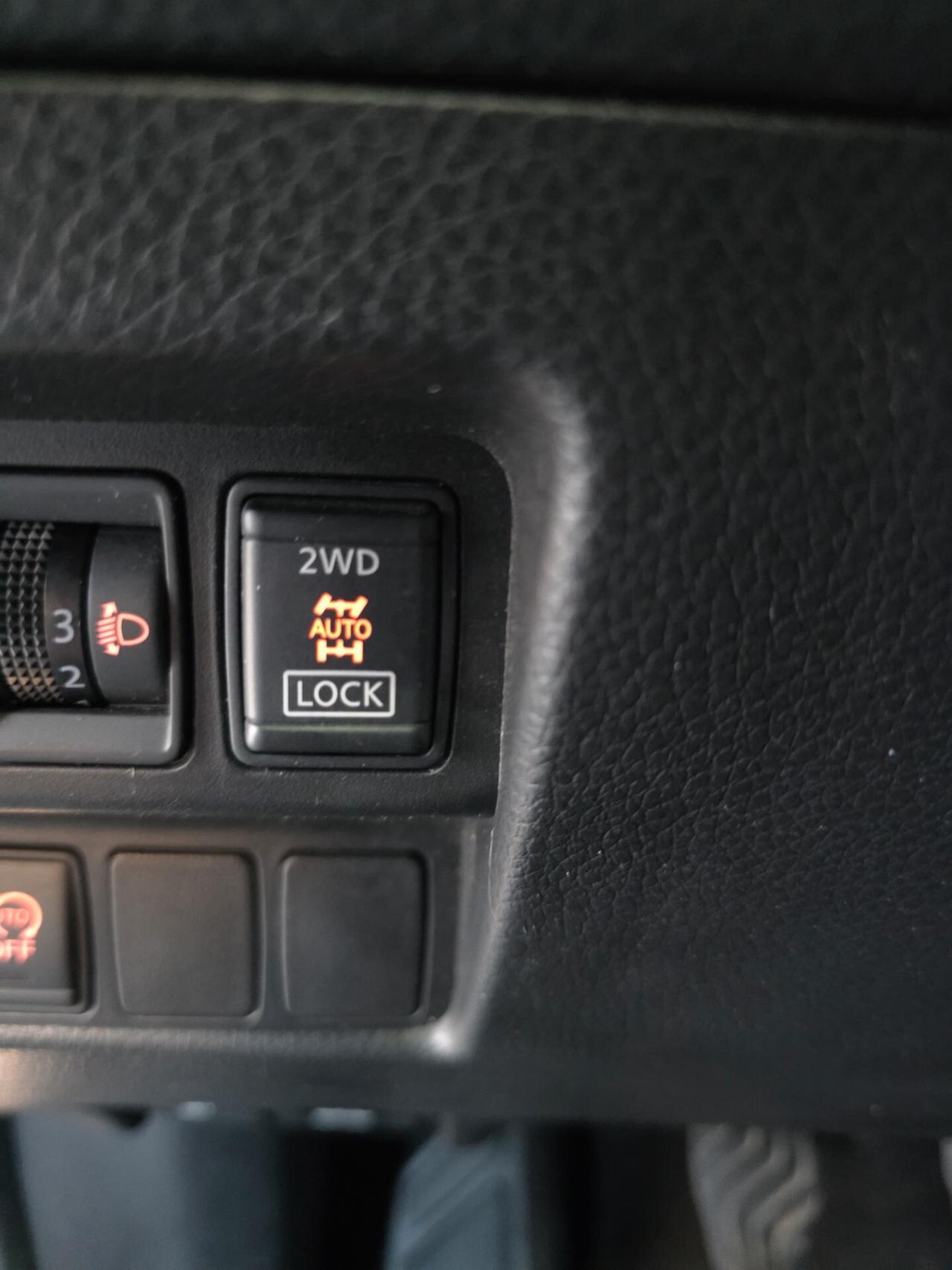 Nissan Qashqai 1.6 dCi 4WD Tekna