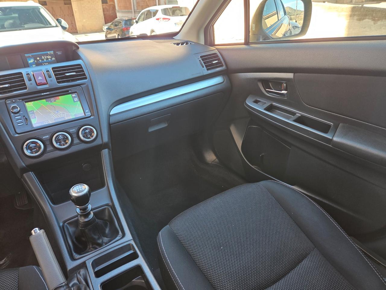 SUBARU XV 2.0 DIESEL 147 CV TETTO APRIBILE KMCERT