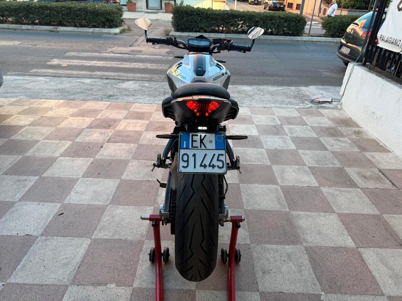 Yamaha MT-07