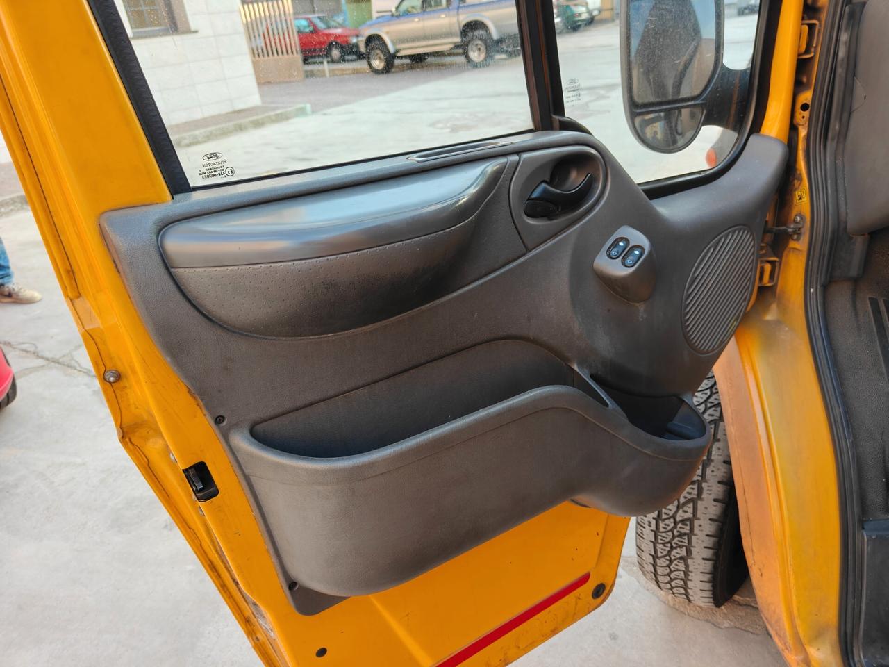 Ford Transit motore nuovo + tenda elettrica