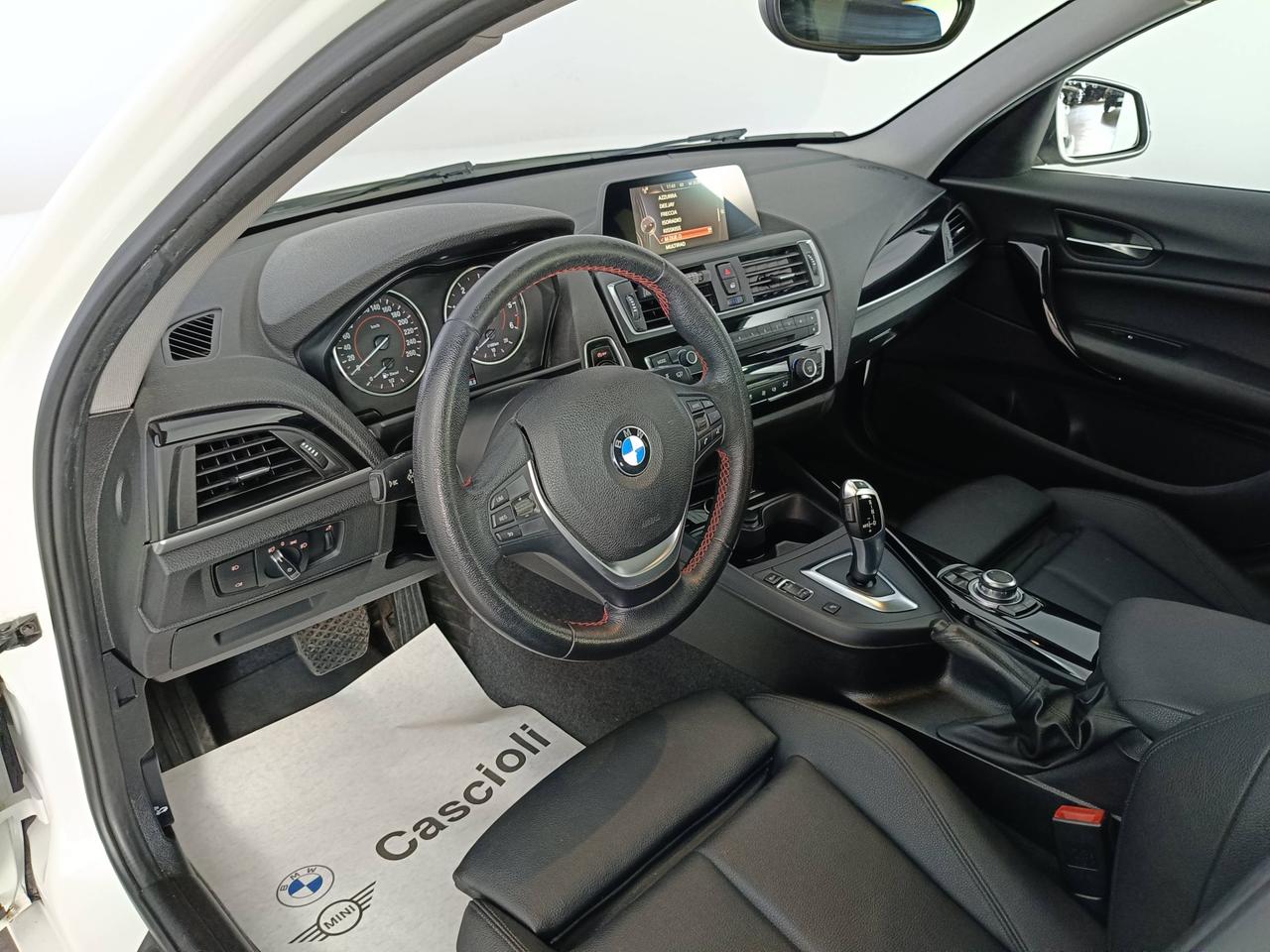 BMW Serie 1 F/20-21 2015 - 118d Sport 5p auto