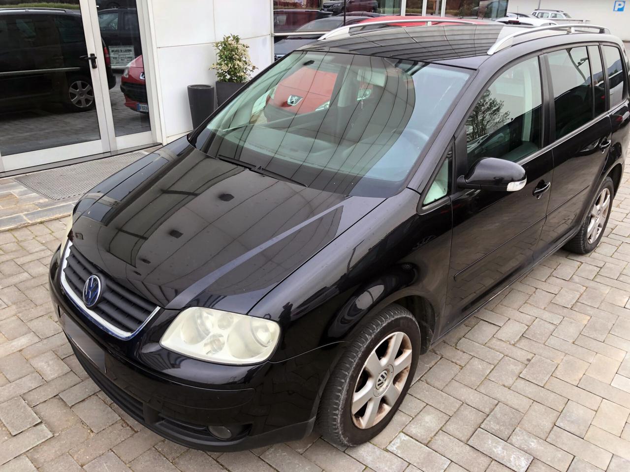 Volkswagen Touran 2.0 16V TDI Trendline