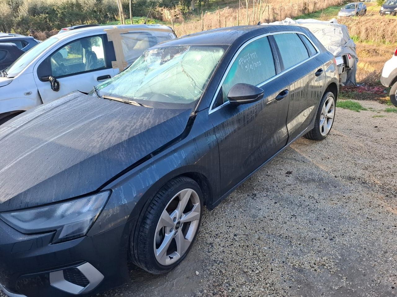 AUDI A3 SPB 30 TDI S TRONIC AUT. SINISTRATA 23