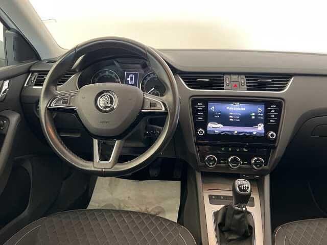 SKODA Octavia 1.4 TSI Wagon Executive G-Tec