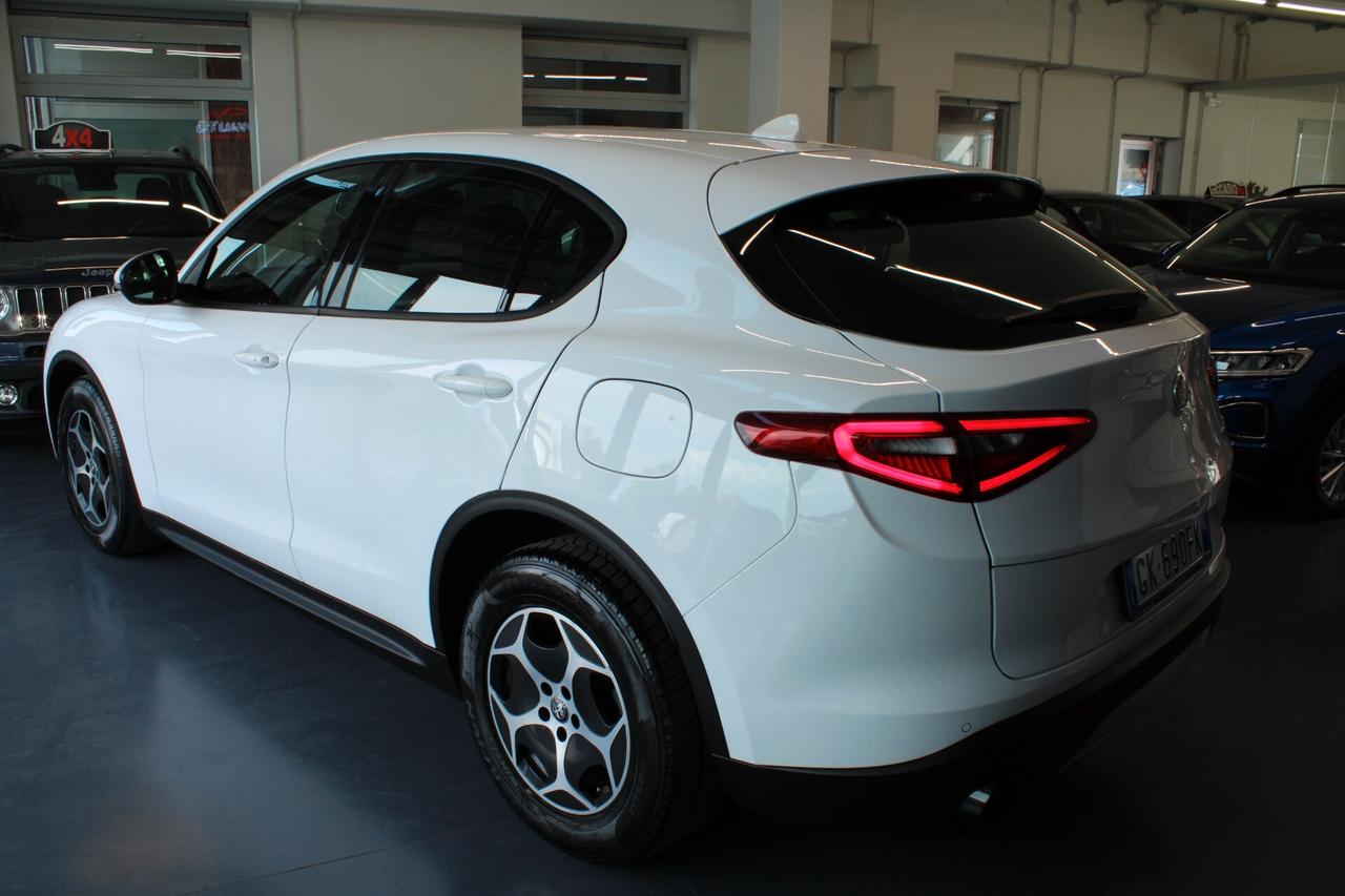 Alfa Romeo Stelvio 2.2 Turbodiesel 160 CV AT8 RWD Business