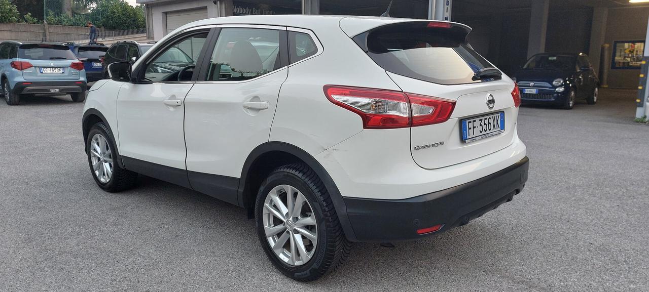 Nissan Qashqai 1.2 DIG-T N-Connecta