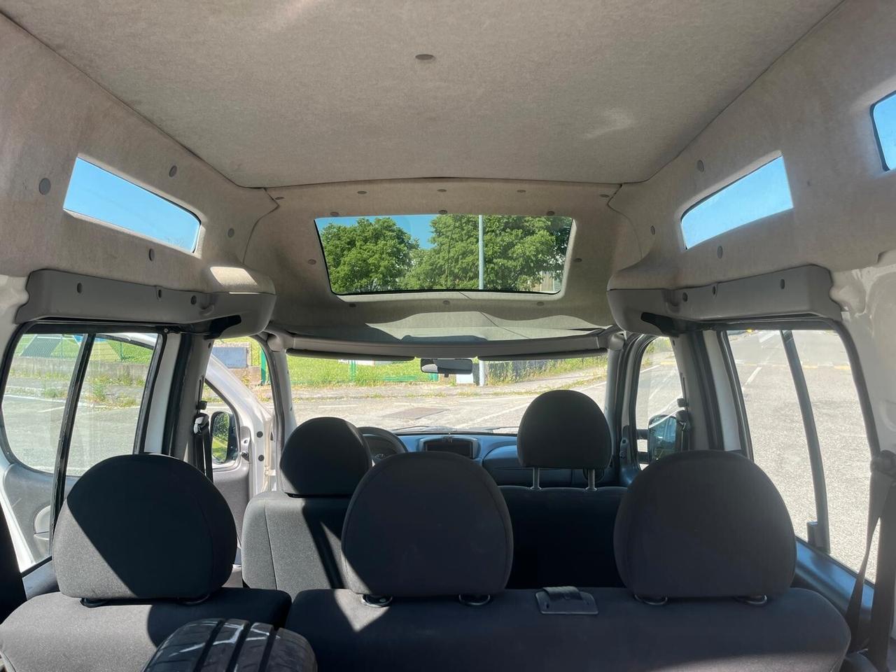 Fiat Doblo 1.4 BenzGpl, trasp.disabili, tetto alto - 2010