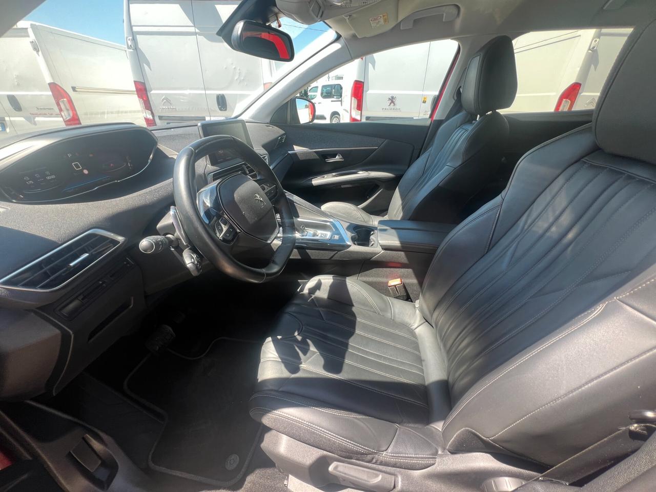 Peugeot 3008 1.5HDi Automatica Pelle Totale