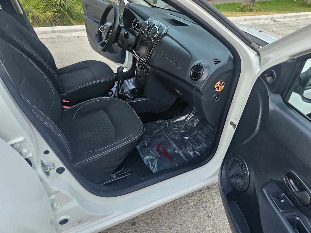 Dacia Sandero 0.9 TCe 12V T-GPL"Economica con NAVIG"