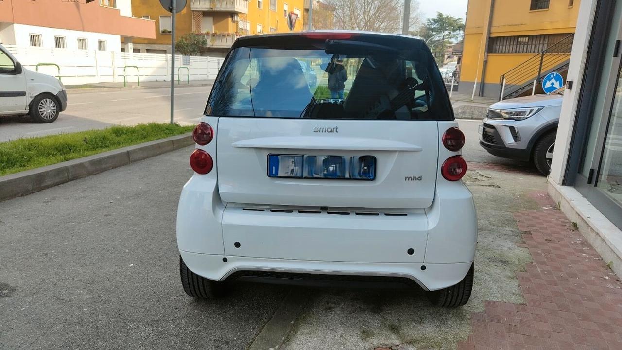 Smart ForTwo 1000 52 kW coupé passion