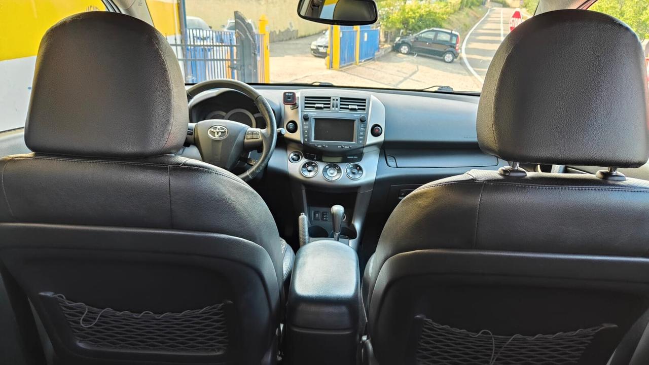 Toyota RAV 4 RAV4 2.2 D-4D 150 CV DPF Luxury