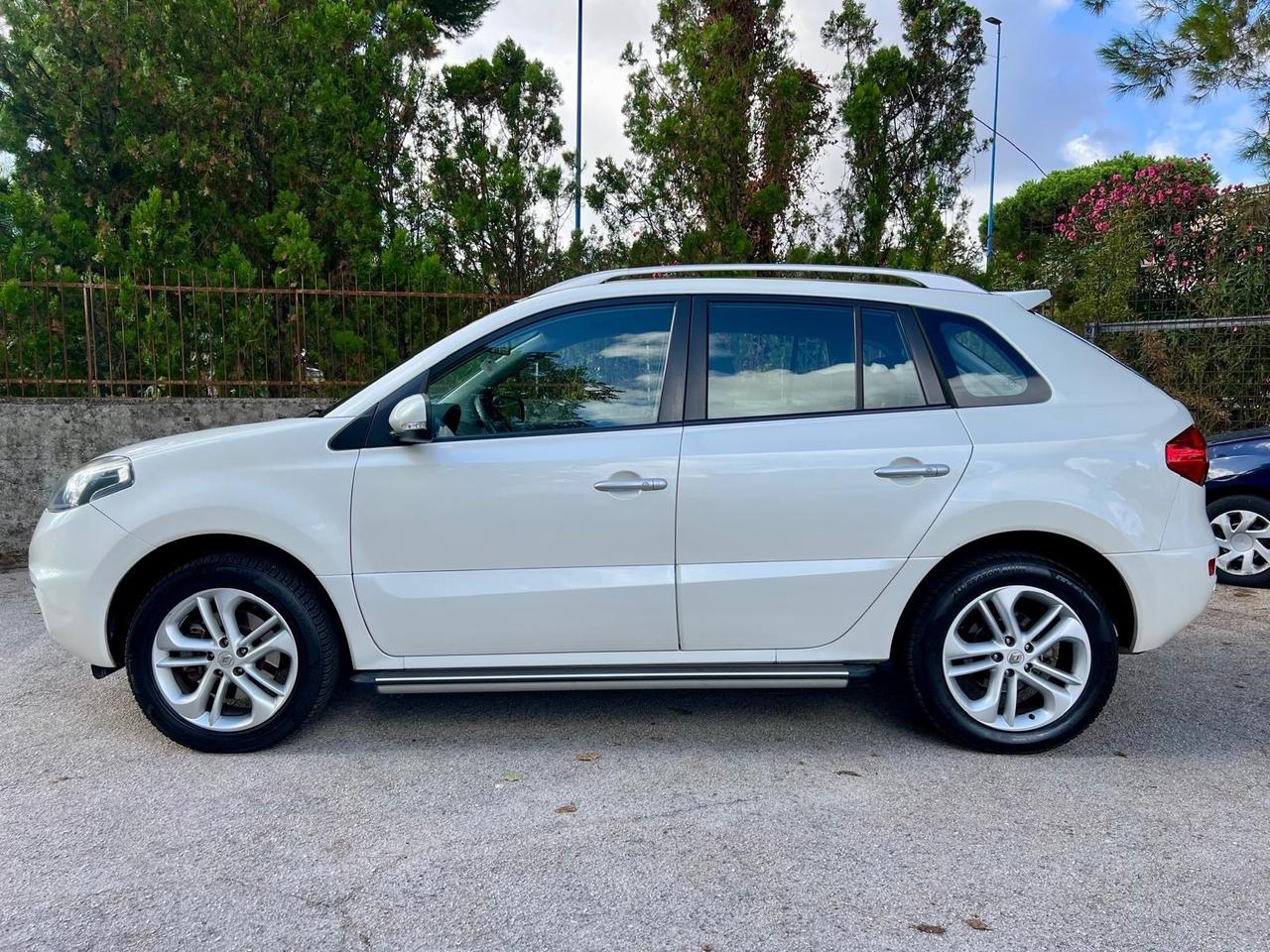 RENAULT KOLEOS 2.0 dci4x4 Luxe - 2012