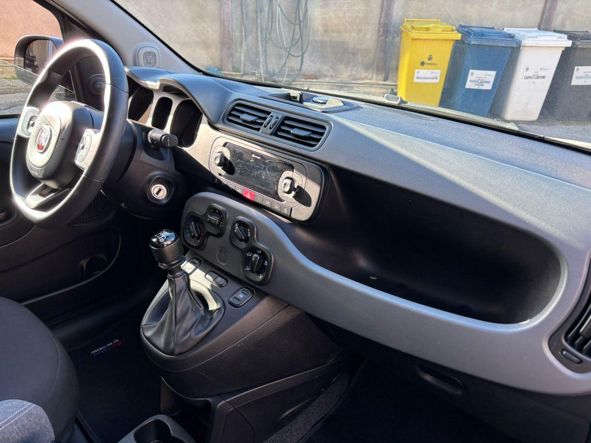FIAT Panda 1.0 FireFly S&S Hybrid City Life 5posti