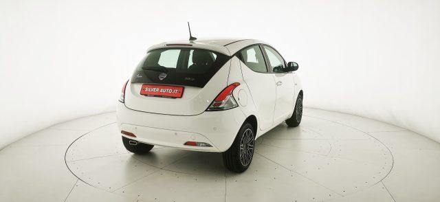 LANCIA Ypsilon 1.0 FireFly 5 porte S&S Hybrid Gold