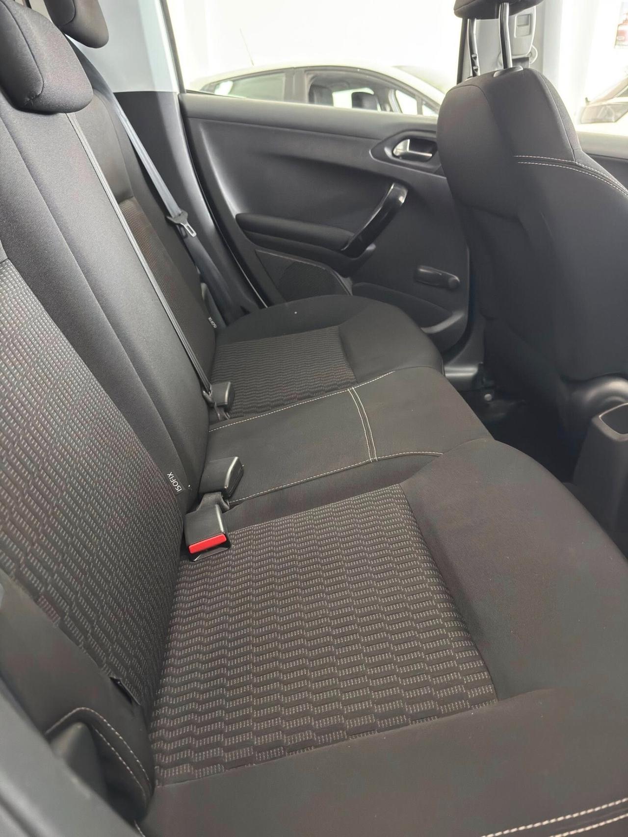 Peugeot 208 1.4 HDi 68 CV 5 porte Business