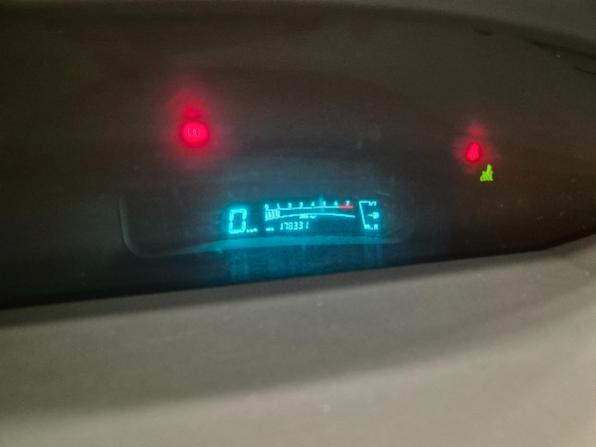 Toyota Yaris 5 Porte 1.3 Sol - NEOPATENTATI - Clima - Radio CD