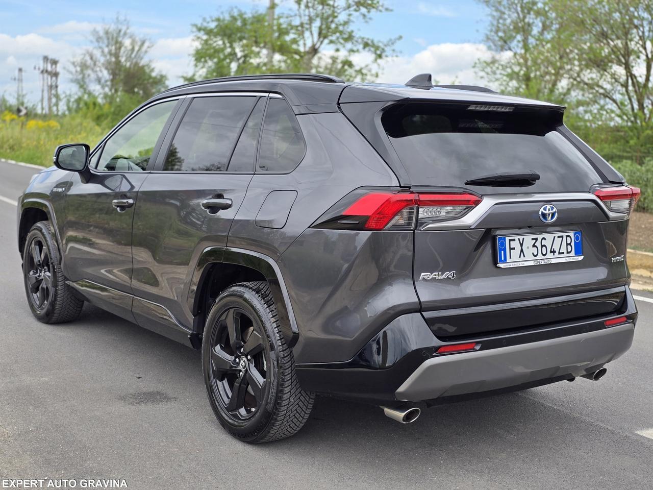 TOYOTA RAV4 STYLE HYBRID