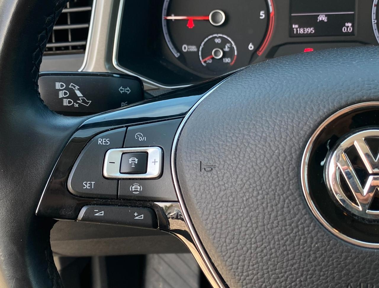 Volkswagen T-Roc Business 2.0 TDI 150CV DSG