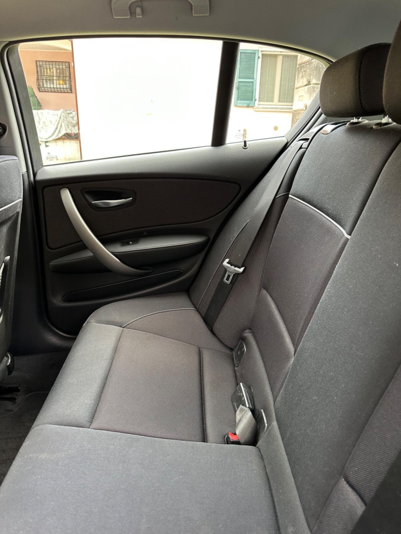 Bmw 118d 5P ATTIVA KMCERT GARANZ UNICOPR