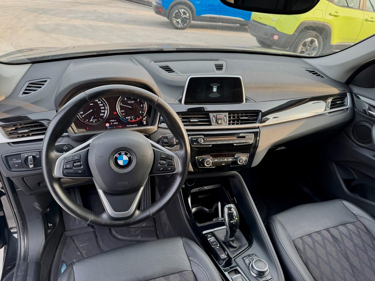 BMW X1 Xdrive18d xLine auto my18