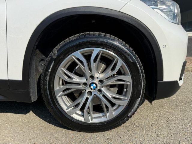 BMW X1 xDrive18d Business AUT - NAVI - LED - PDC - 18
