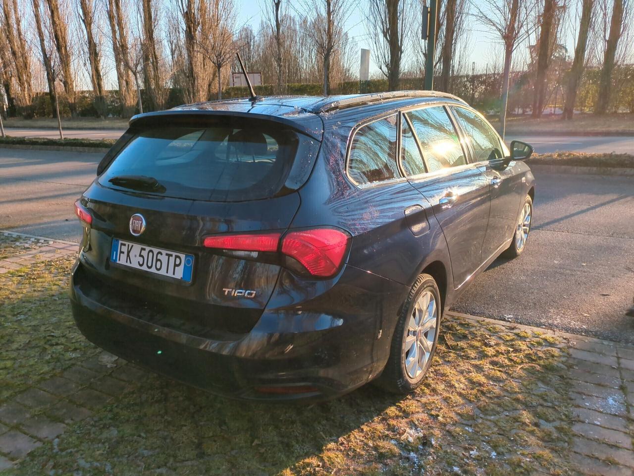 Fiat Tipo 1.6 Mjt 120cv *FULL OPT.* come NUOVA