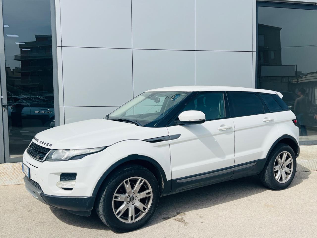 Range Rover Evoque 2.2 Pure 150cv