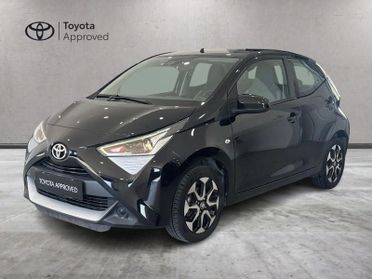 Toyota Aygo Aygo 5p 1.0 x-play m-mt 72cv