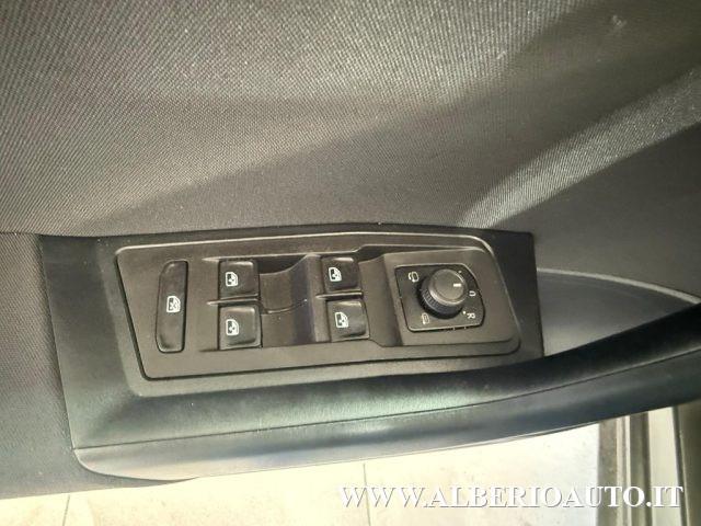 VOLKSWAGEN T-Roc 2.0 TDI SCR 150 CV DSG R-Line