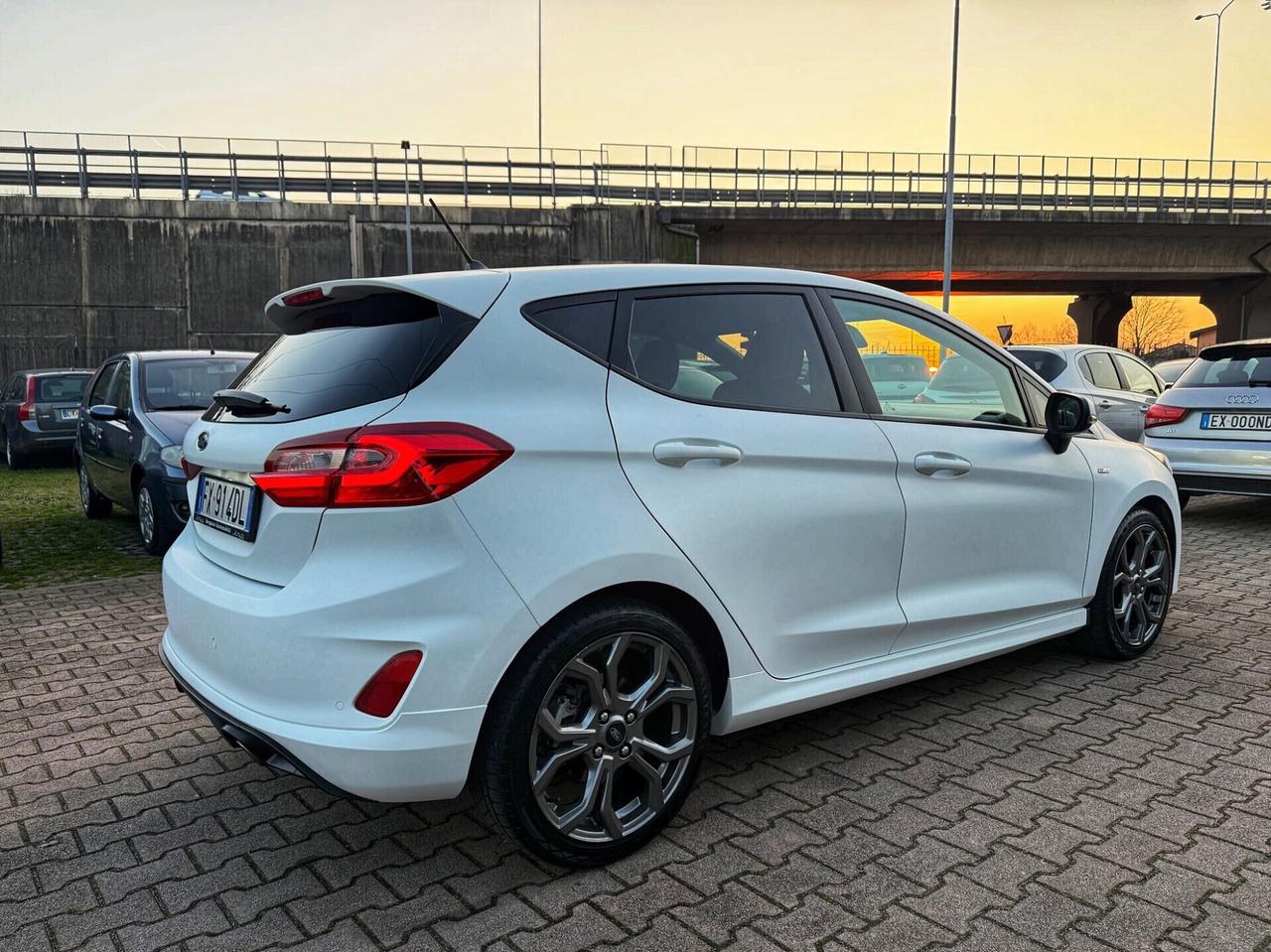 Ford Fiesta 1.0 Ecoboost 100 CV 5 porte ST-Line OK NEOPATENTATI