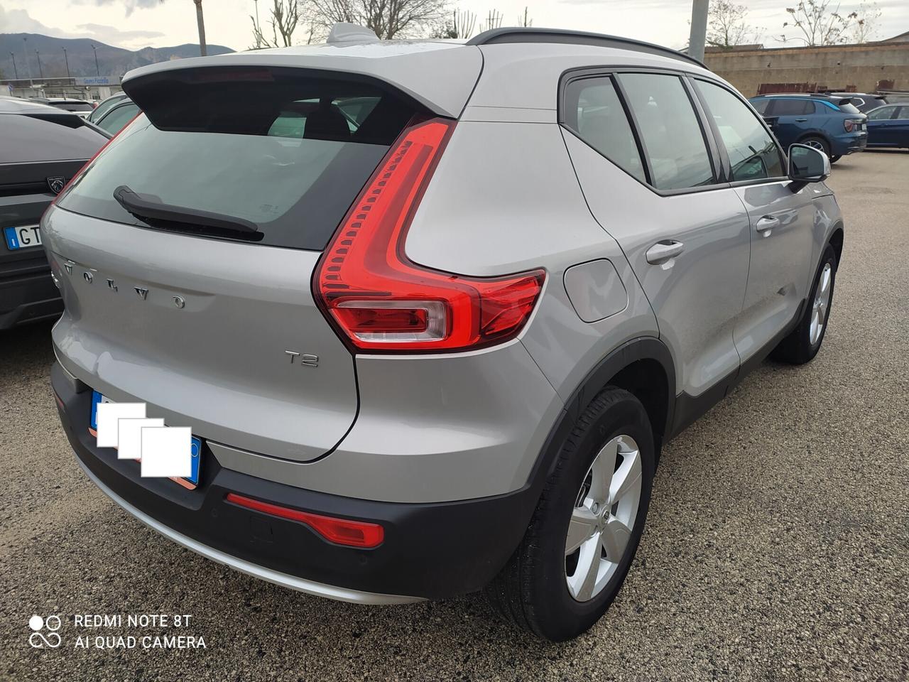 Volvo XC40 T2 1.5 benzina 130 cv
