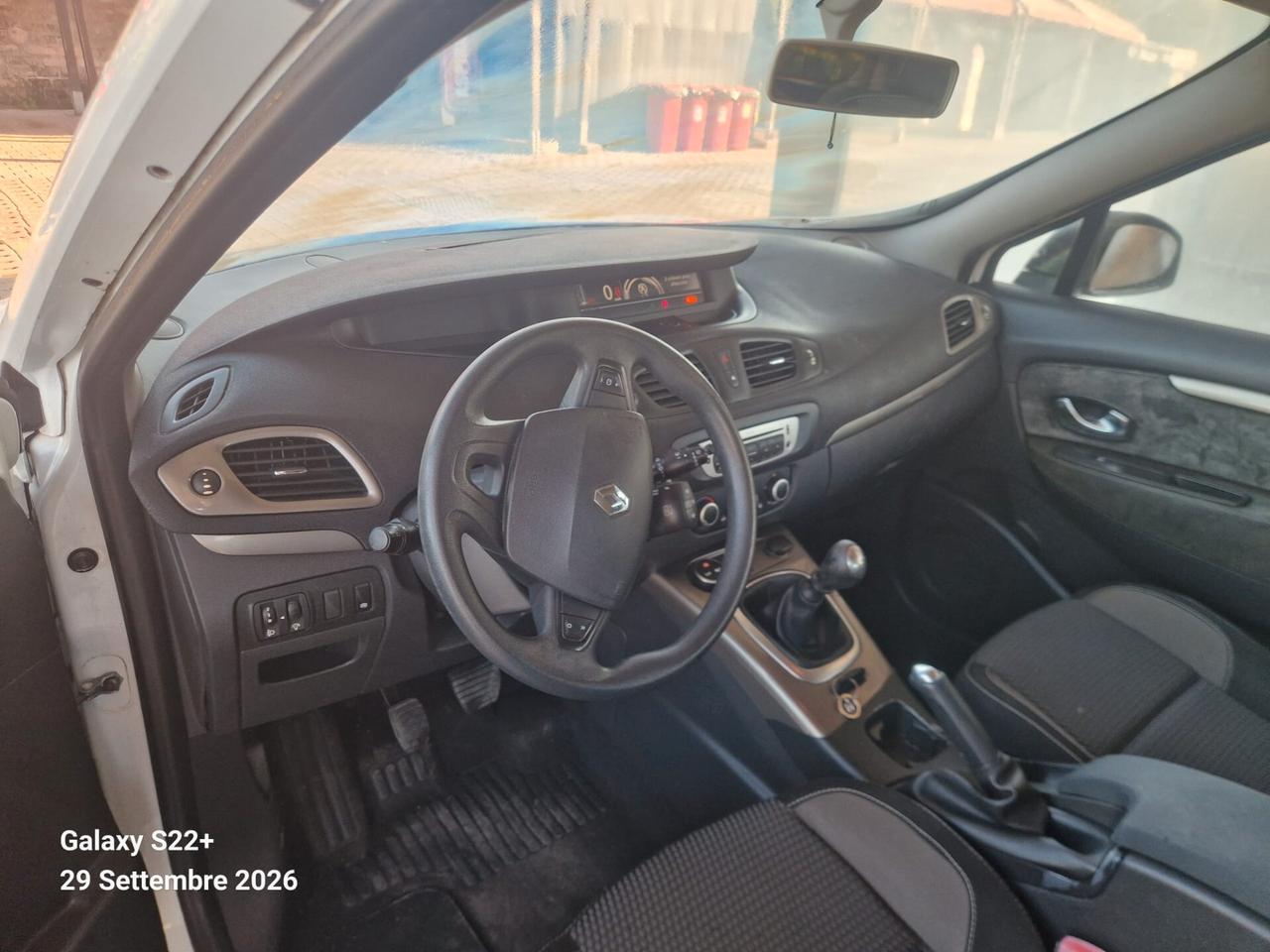 Renault Scenic Scénic XMod dCi 110 CV Start&Stop Energy Limited