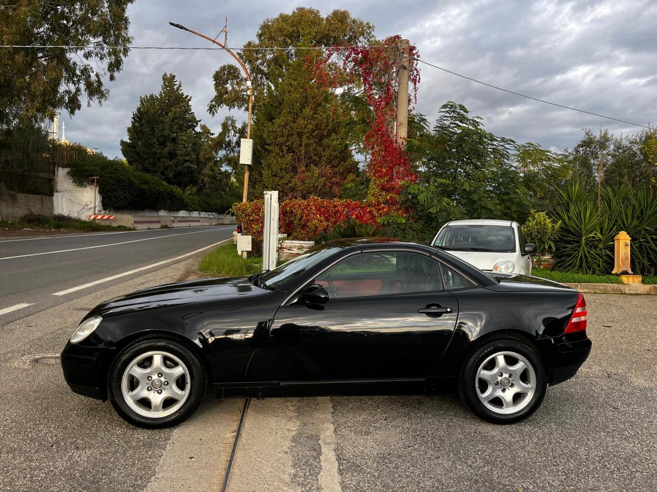 Mercedes-benz SLK 200 cat