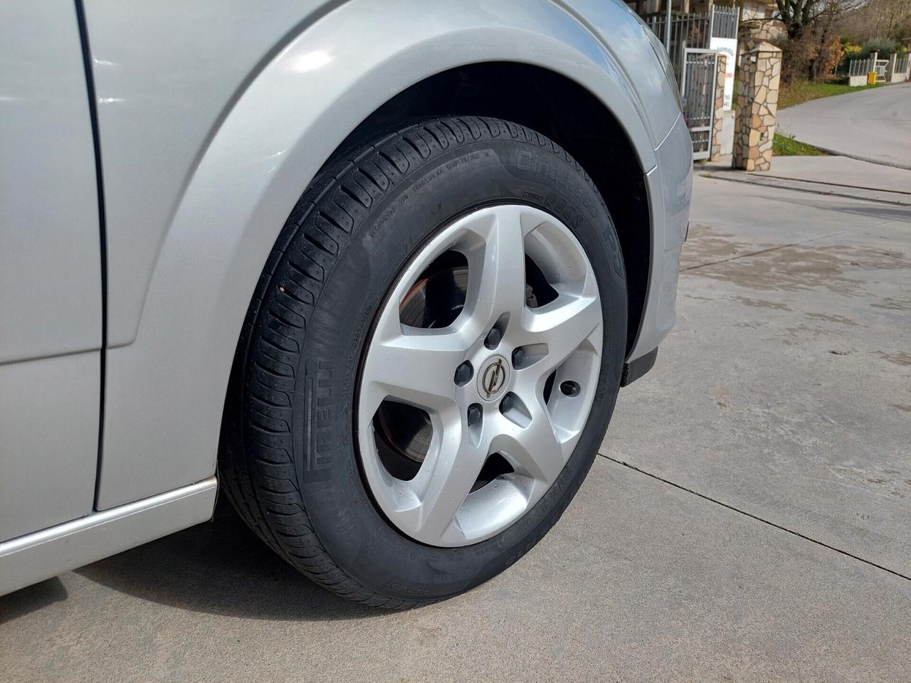 Opel Astra SW 1.7 CDTI 101CV 5 porte Enjoy