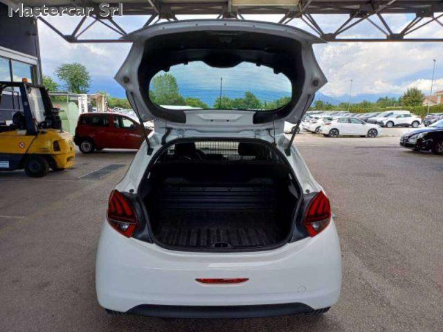 PEUGEOT 208 208 5p 1.6 bluehdi VAN - targa FN946MG