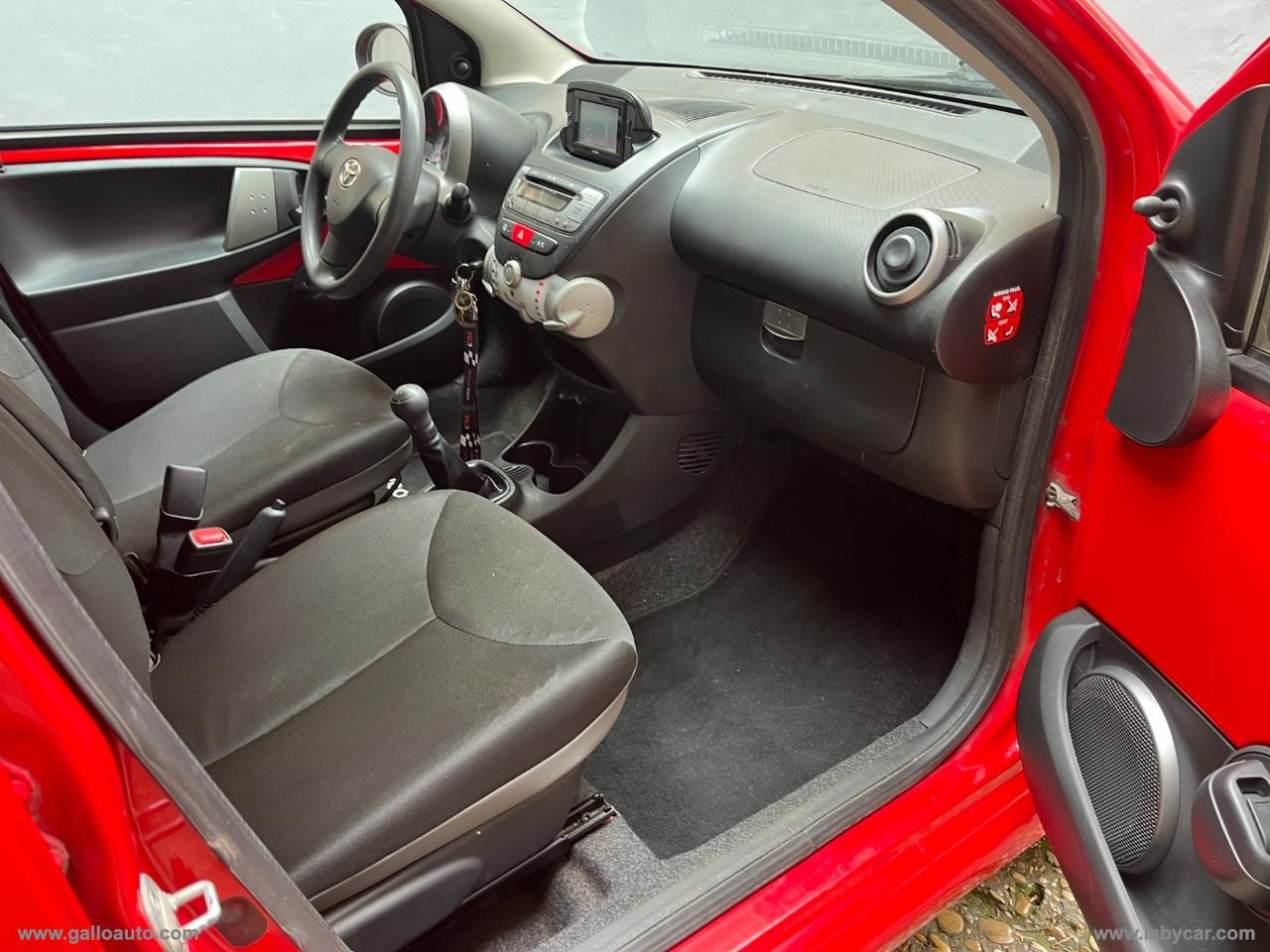 TOYOTA Aygo 1.0 12V VVT-i 5p. Cool Soda Conn.