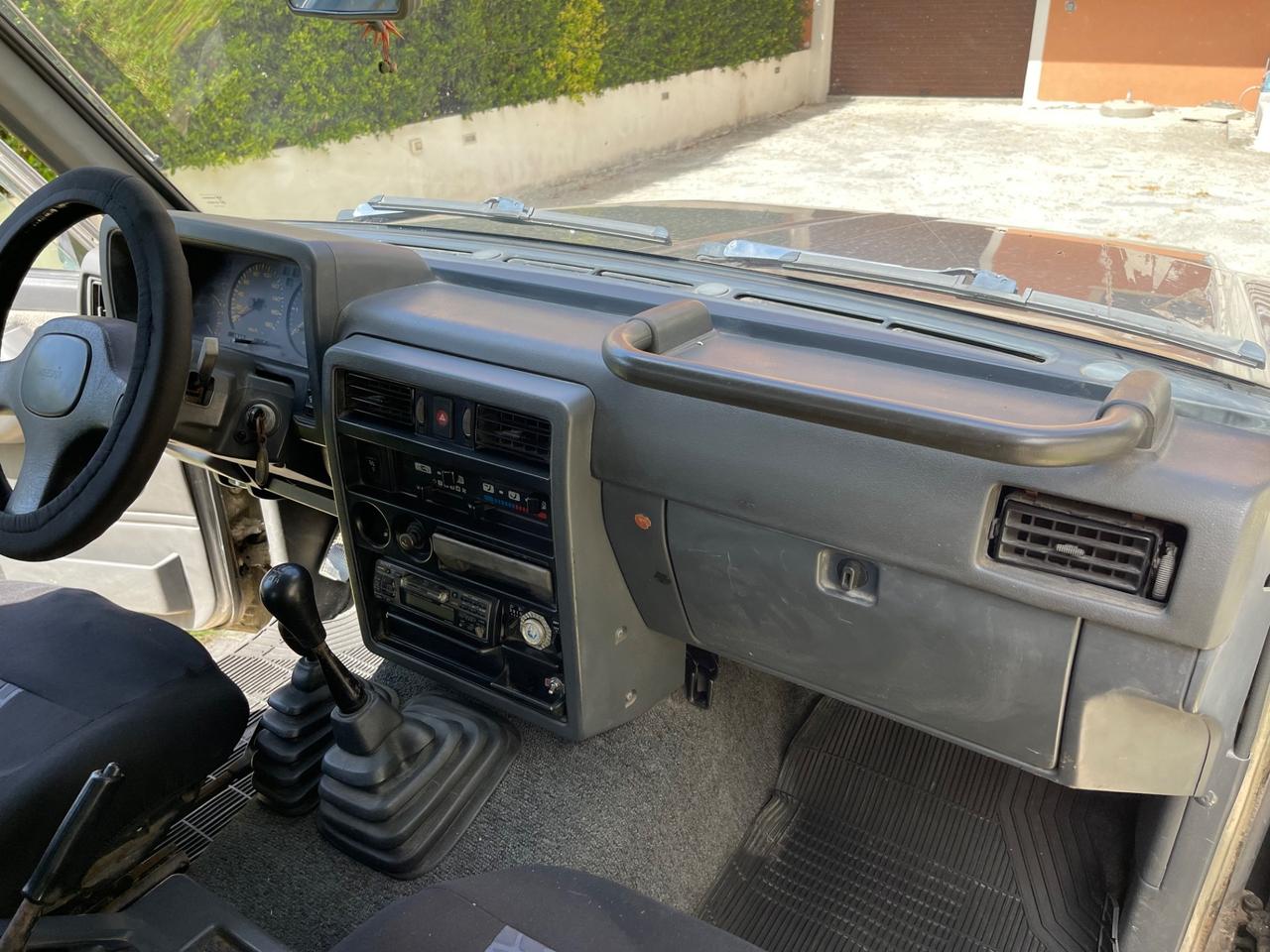 Nissan Patrol GR Y 60 GANCIO TRAINO AUTOCARRO