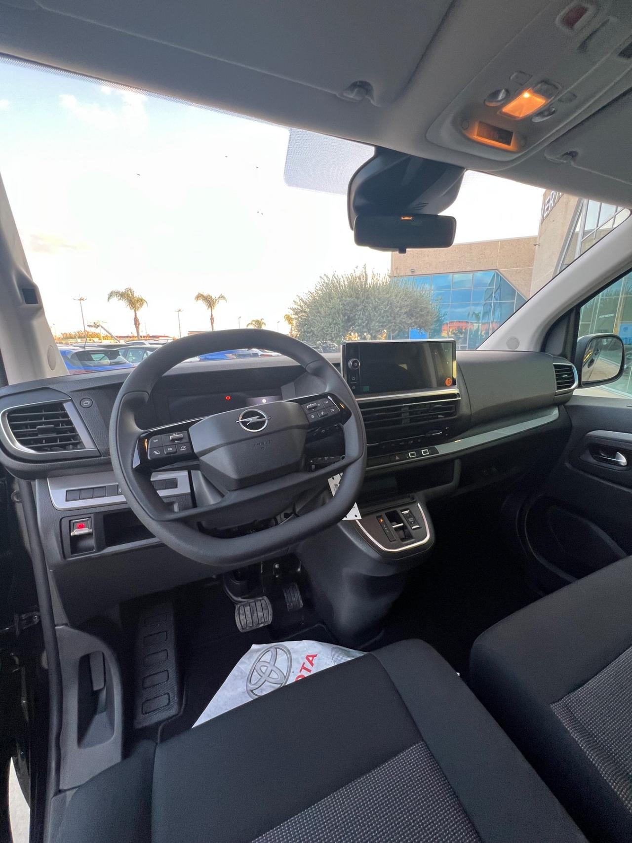 Opel Zafira Life 2.2I BlueHDI 180CV aut. Business Edition L - possibilità noleggio no scoring
