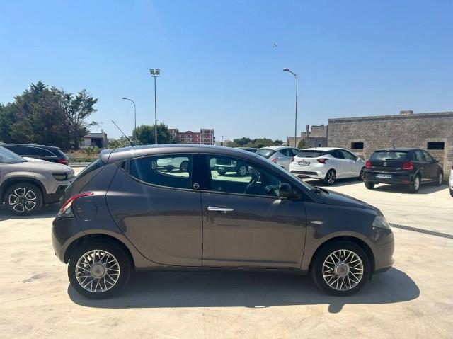 Lancia Ypsilon 1.2 8v Gold ecochic Gpl 69cv