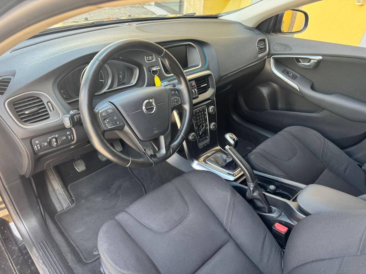 Volvo V40 D2 2.0 120cv 2017