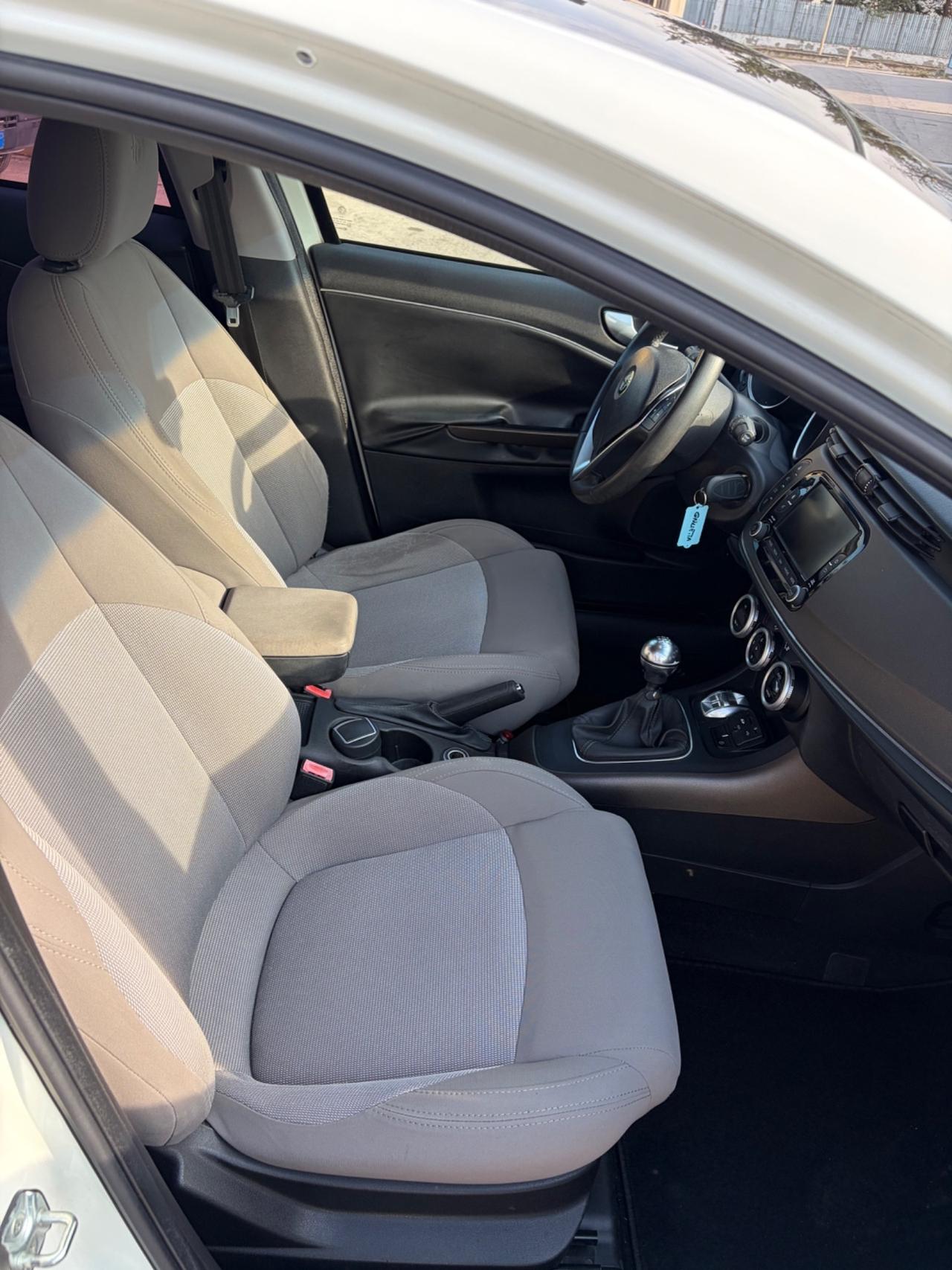 Alfa Romeo Giulietta 1.6 JTDm-2 120 CV Progression