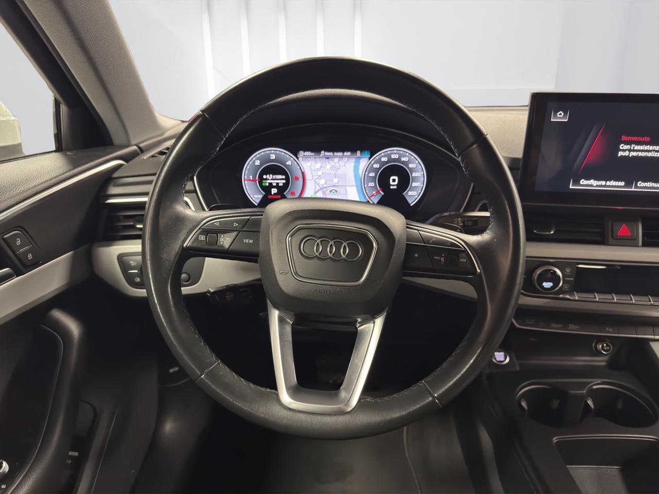 Audi A4 Berlina A4 30 2.0 tdi mhev Business Advanced 136cv s-tronic