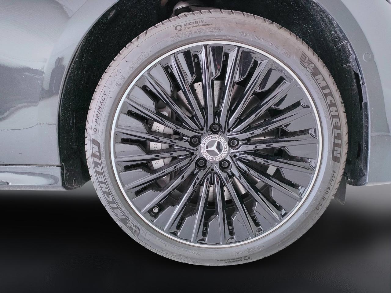 Mercedes-Benz Classe E- W214 Berlina - E 300 de phev AMG Line Premium 4matic auto